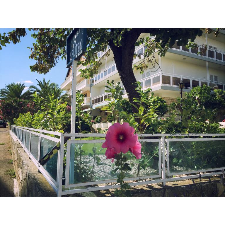 B&B Sidro Vodice Exterior photo