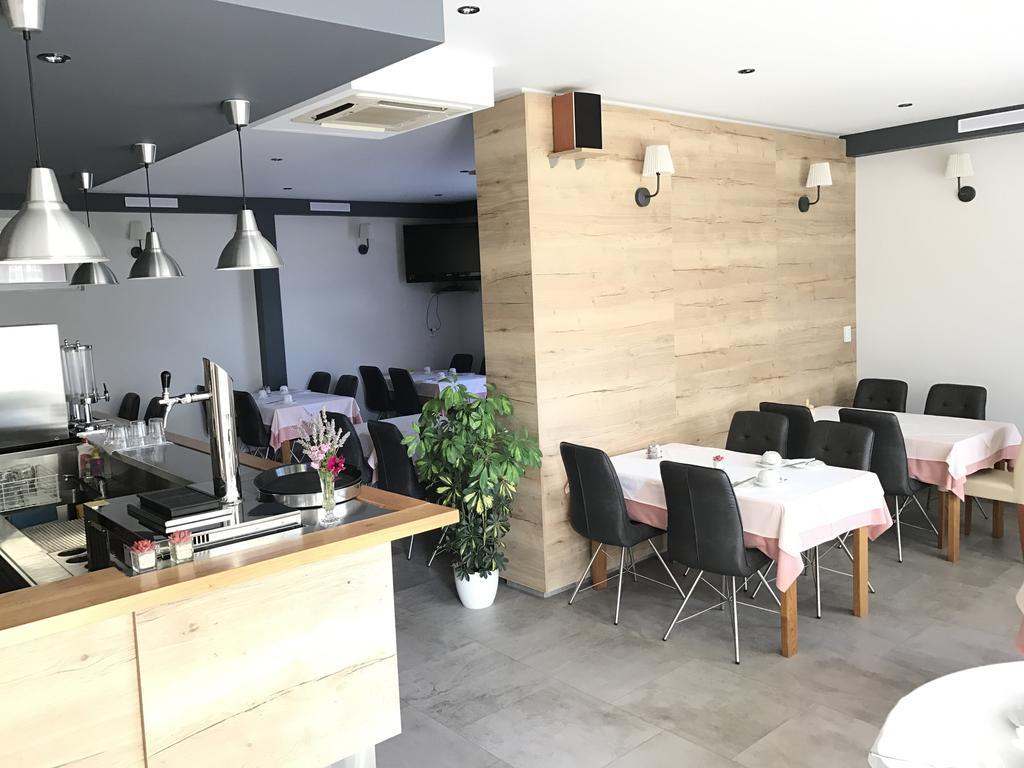 B&B Sidro Vodice Exterior photo